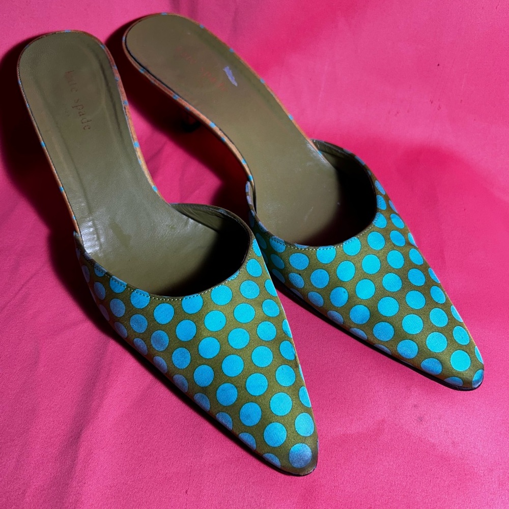 Kate Spade Polka Dot Kitten Heel Slide.
Womens 8.5